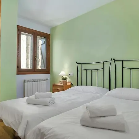 Cochata, Practico Y Centrico - Arafita إسكارييا