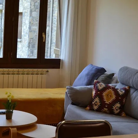 Cochata, Practico Y Centrico - Arafita エスカリリャ